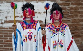 El baile de la Costa lleno de sones y rituales que se presenta después de 20 años en la Guelaguetza