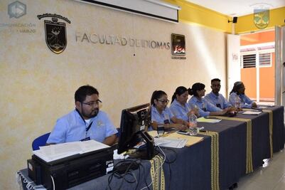 Acusan fraude en elección de director de la Facultad de Idiomas