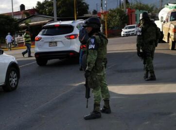 Detienen con arma de fuego a candidato a edil de Mazatlán Villa de Flores