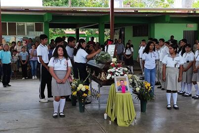 Asesinan a profesor de la Sección 22 en Jamiltepec, Oaxaca; familia exigen justicia 