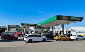 Sección 22 del SNTE permite la reapertura de la terminal de Pemex; en algunas estaciones se regulariza el servicio