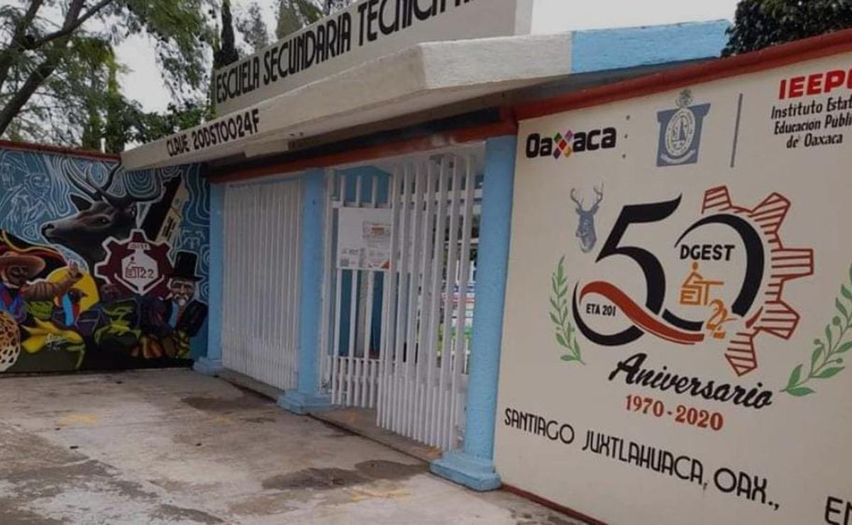 Señalan en Oaxaca a directivo de secundaria de encubrir a acosador de alumnas en Juxtlahuaca