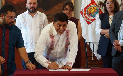 Firma Jara decreto de Plan de Austeridad para Oaxaca; presume ahorro de 500 mdp en 3 meses