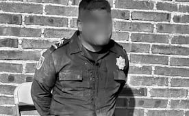 Se enfrentan policías estatales y habitantes de San Dionisio Ocotepec, Oaxaca; retienen a un policía