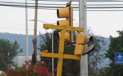 Oaxaca capital, Xoxo y gobierno estatal “se echan la bolita” para no arreglar semáforos de Símbolos Patrios