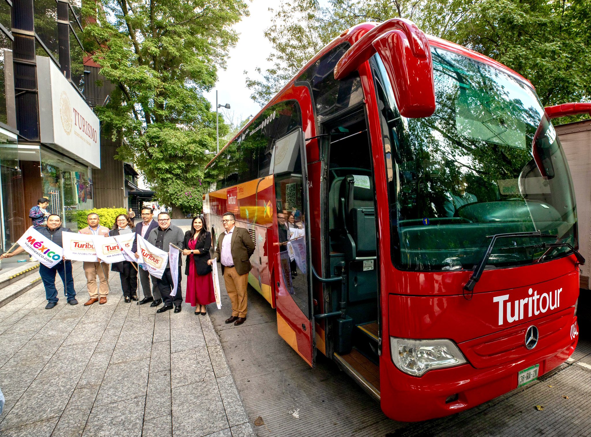 Muy pronto estarán disponibles en las páginas oficiales de Turitour y Mobility ADO con recorridos permanentes. Foto: @SECTUR_mx