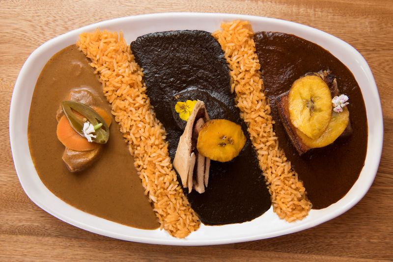 Moles en Las Quince Letras. Foto: lasquinceletras.mx