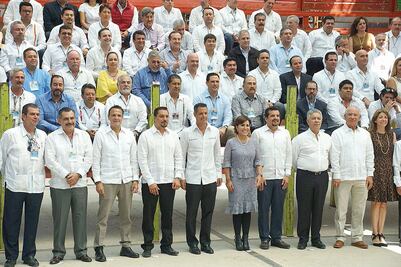 Se trabaja para que Oaxaca se desarrolle: Murat