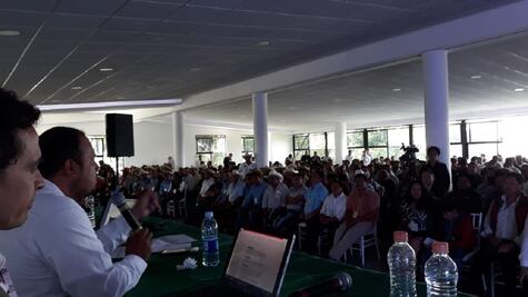 Reeligen a Hipócrates Nolasco en Comercan para tercer periodo