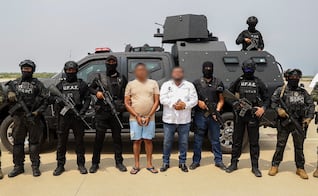 Fiscalía de Oaxaca solicita al juez federal vincular a proceso al edil de Juchitán y a “La Parka”; audiencia continúa