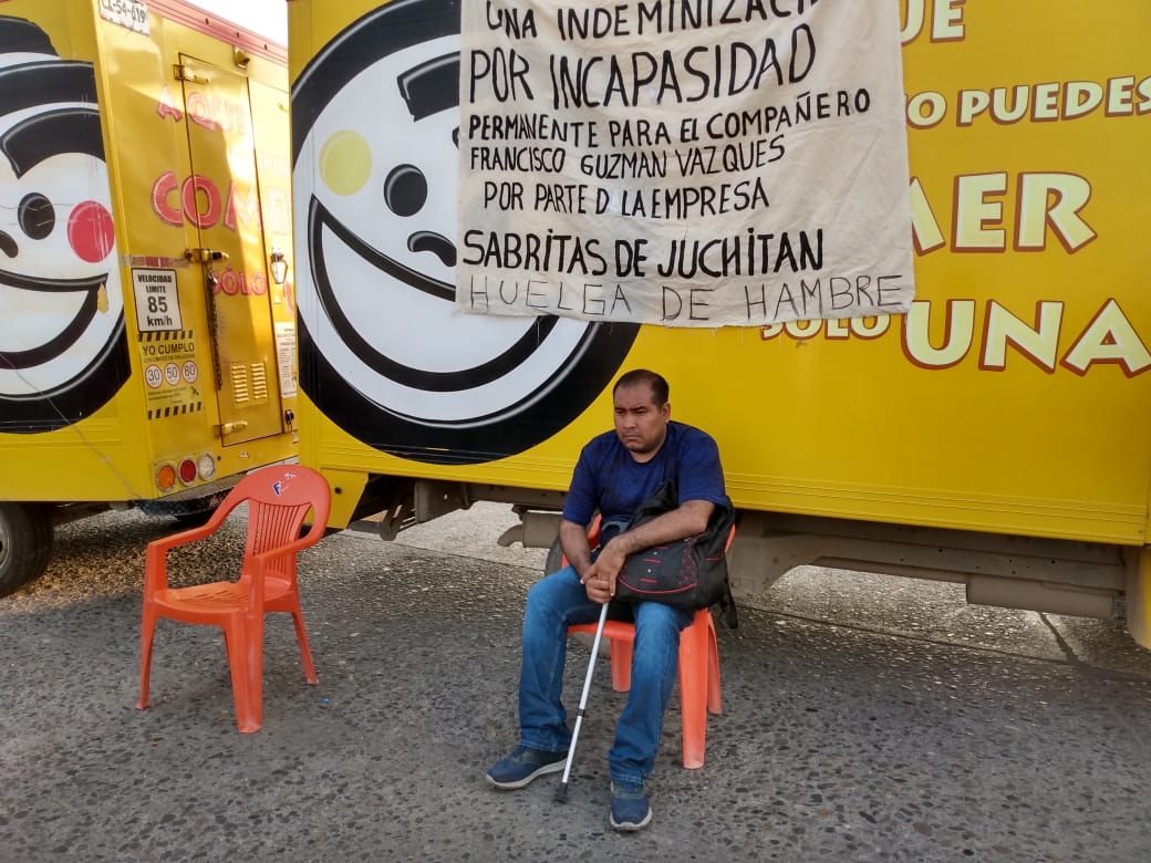 Extrabajador demanda indemnización con bloqueo en el Istmo de Tehuantepec