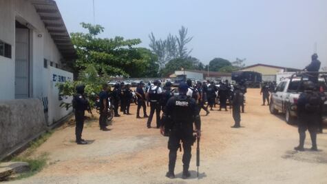 Enfrentamiento en Minatitlán deja dos policías muertos