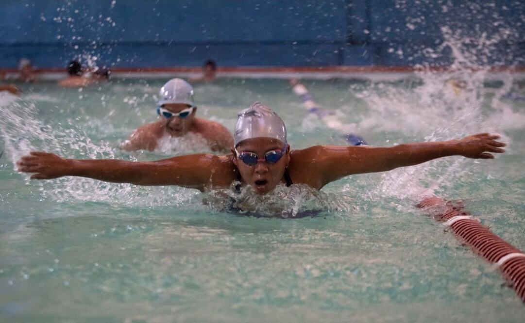 Rumbo a Cuba: 11 nadadores de Oaxaca buscan recursos para participar en competencia internacional. Foto: Mario Arturo Martínez