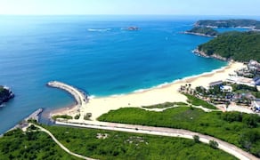Bahías de Huatulco, Oaxaca. Foto: Secretaría de Turismo de Oaxaca