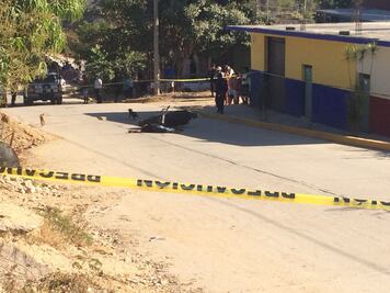 Asesinan a motociclista en Pinotepa Nacional