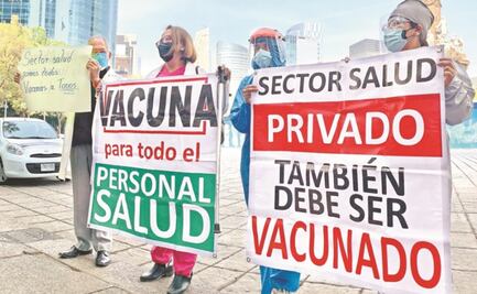 AMLO cuestiona si es moral vacunarse con amparo; 300 ancianos de Oaxaca presentaron uno por falta de dosis