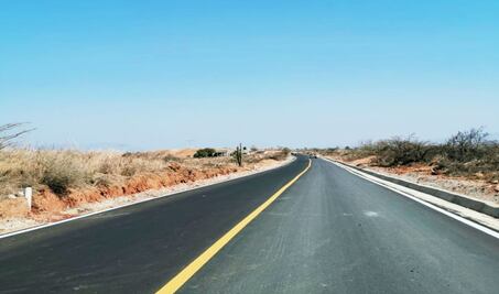 Invierte Oaxaca cerca de 100 mdp para concluir obras de infraestructura carretera