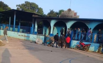 Tras elecciones, toman cabecera de San Juan Mazatlán Mixe y desplazan a 100 familias a las montañas