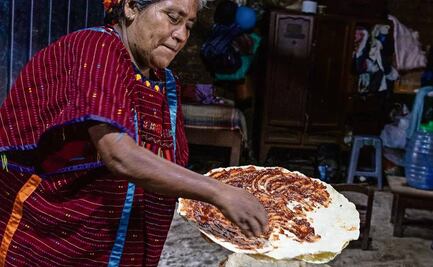 Tortillas enchiladas, identidad del pueblo Triqui