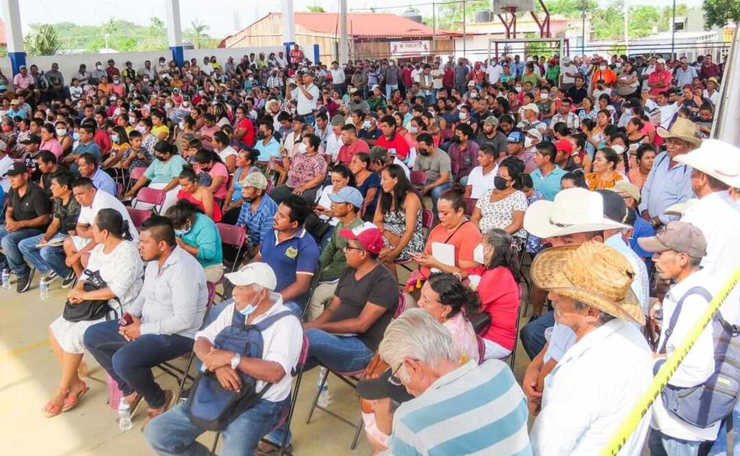 Se reúnen municipios afectados por Agatha para planear uso de recursos federales destinados a la reconstrucción. Foto: Roselia Chaca
