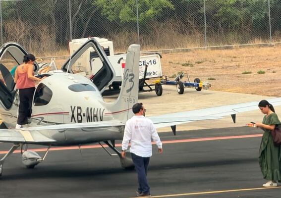 Desata críticas viaje en avión privado del secretario de Gobierno de Oaxaca, Jesús Romero 