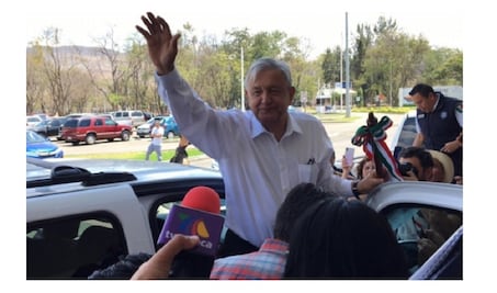 Llega AMLO a Oaxaca; presidirá ceremonia por natalicio de Benito Juárez