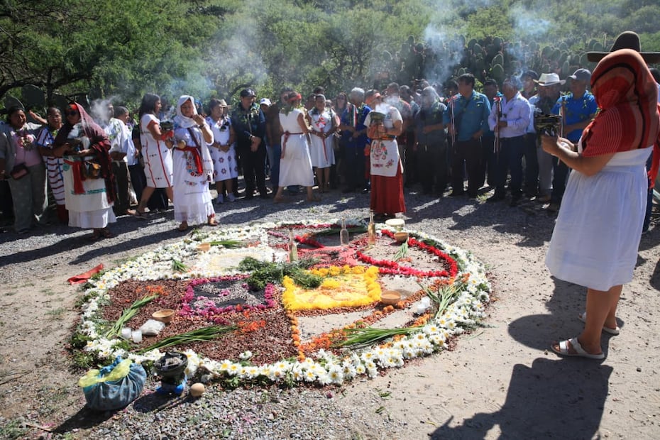 Festival Laniro en zona arqueológica de Yagul, Oaxaca.