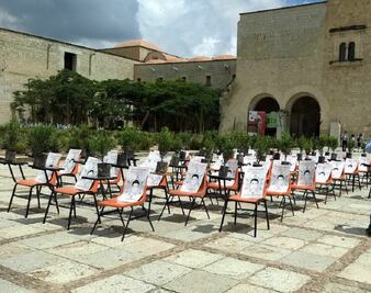 Apagadas, protestas por Ayotzinapa, en capital oaxaqueña