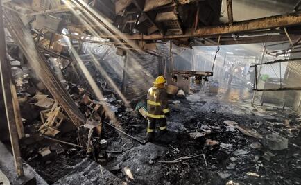 Tras el fuego, llantos y reclamos devoraron a la Central de Abasto