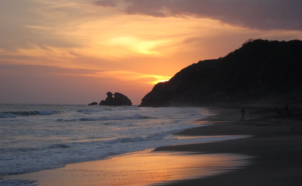 La Playa Mermejita es una playa virgen del el estado de Oaxaca, ubicada cerca del pueblo mágico de Mazunte en Santa María Tonameca. Foto: Wikipedia.