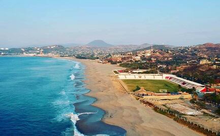 ¿Estadio de Oaxaca con playa? Es el único en el mundo frente al mar