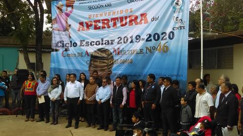 Adelanta Sección 22 inicio de clases; cumplirá calendario alternativo