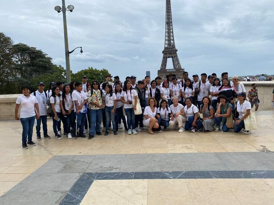 Orquesta de 40 niñas y niños de Zaachila llevan música de México y Oaxaca hasta Francia. Foto: Especial