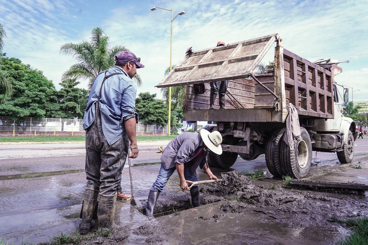 Activan supervisión emergente de alcantarillado de la ciudad de Oaxaca, tras inundaciones por lluvias