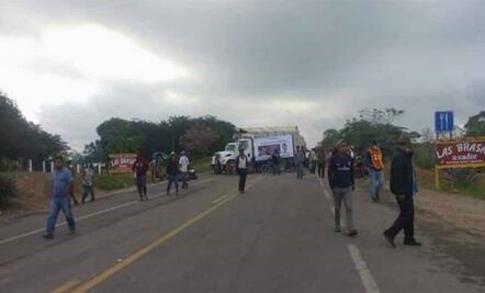 Reactiva San Juan Mazatlán Mixe bloqueo en el Istmo, tras retirarlo unas horas; ahora exigen recursos de 2021