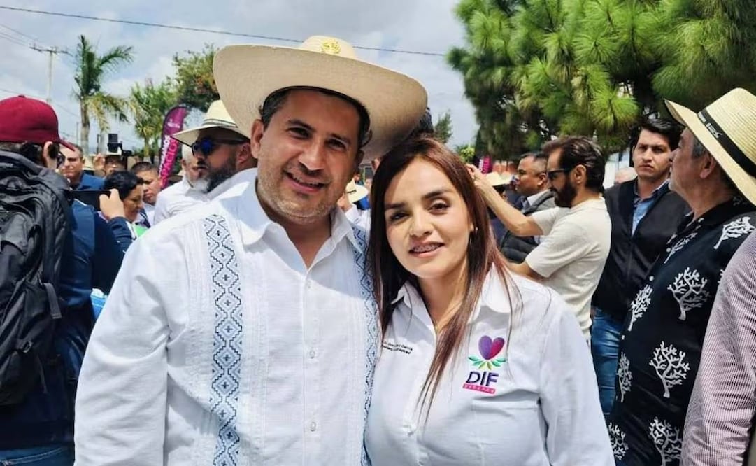 Carlos Manzo junto a su esposa Grecia Quiroz García (04/11/2025). Foto: Especial