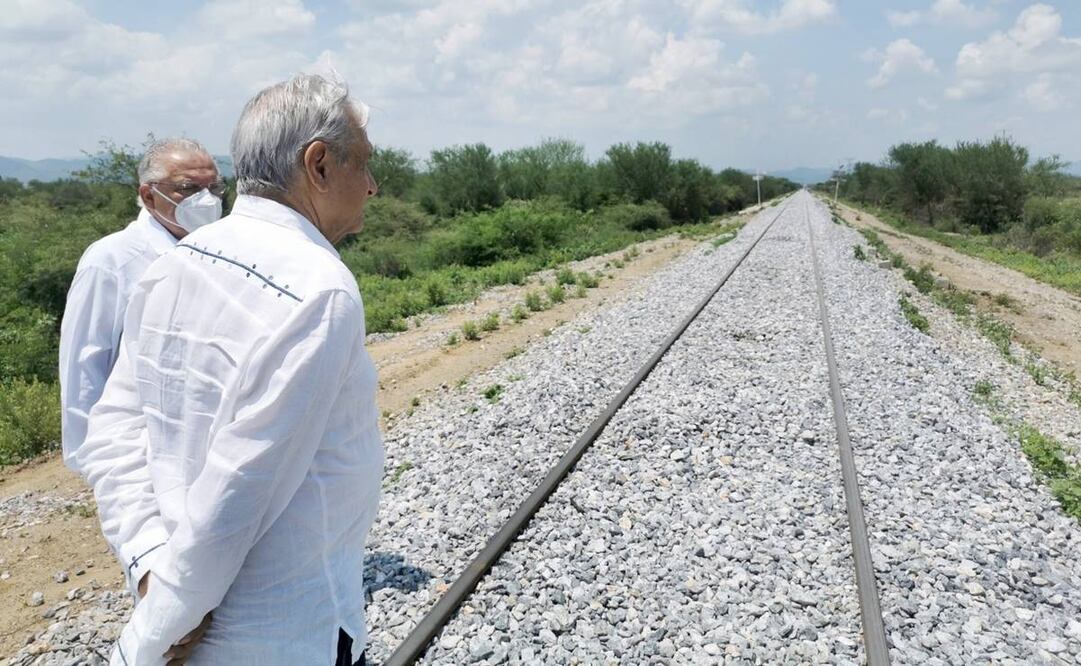 Marina ignora compromisos asumido por el Corredor Interoceánico con pueblos de Oaxaca como drenaje, viviendas y caminos