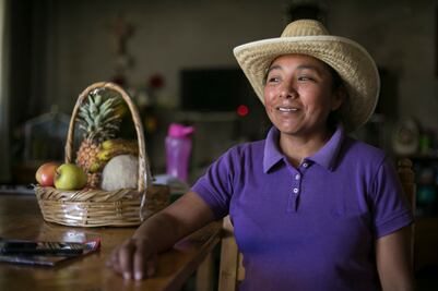 Minerva, campesina por herencia y obligación