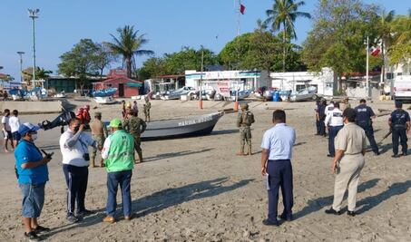 Localizan cuerpo de estadounidense desaparecido frente al faro de Puerto Escondido