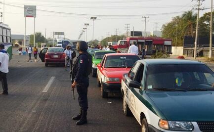 Aplican operativo en 14 municipios del Istmo de Oaxaca; detienen a 6 personas y aseguran 244 automotores