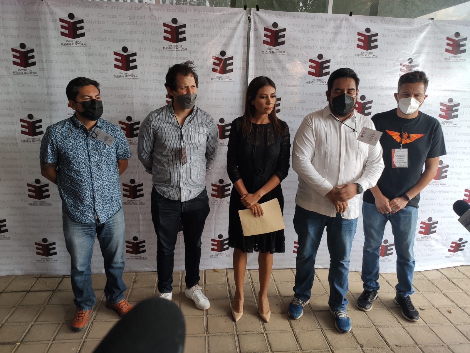 Cancelan debate por gubernatura de Oaxaca; 6 de 7 candidatos declinan participar por muerte de padre de Jara