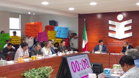 Niega IEEPCO registro como partido político a asociación Lexie