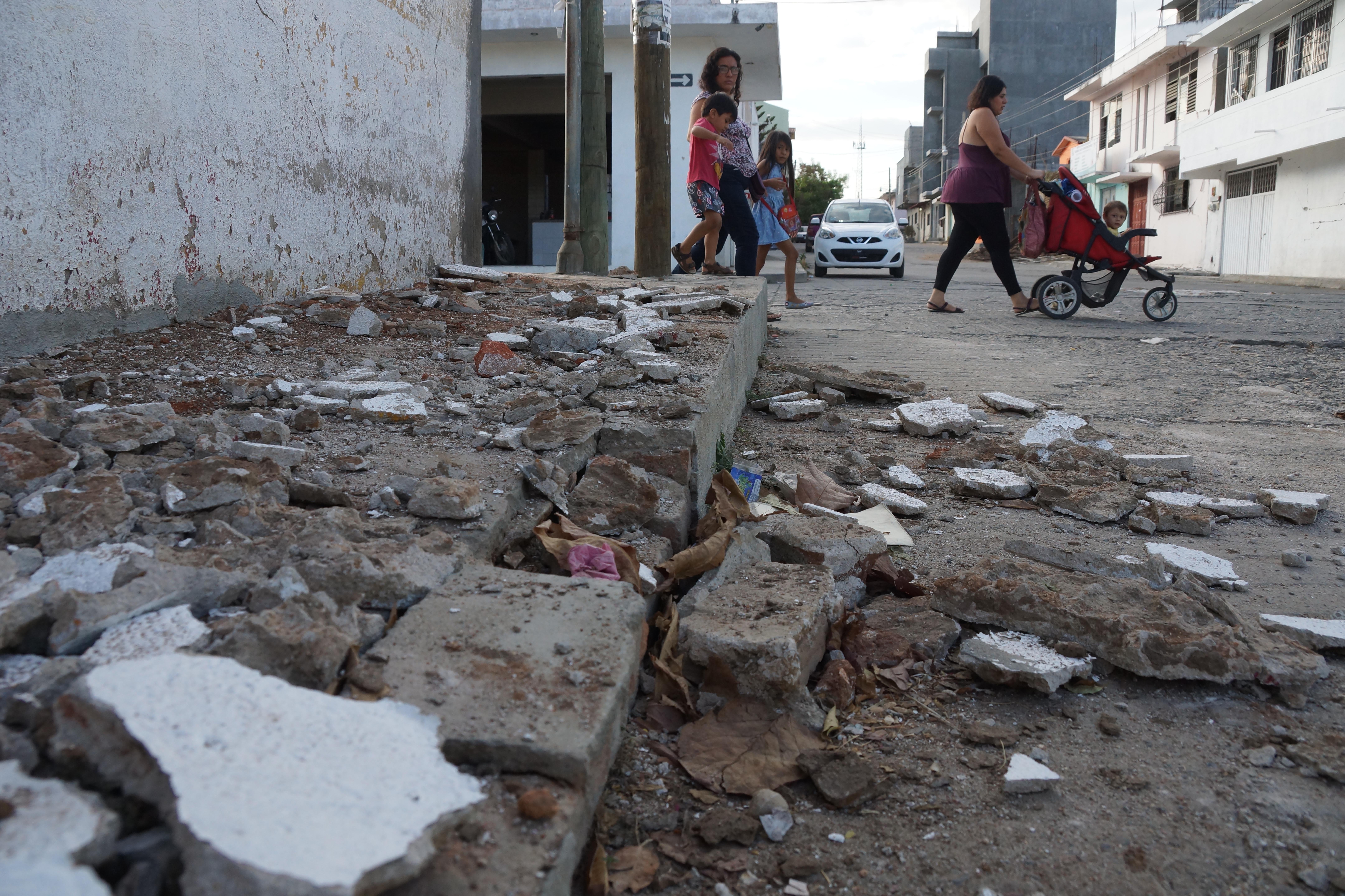 Reportan 300 negocios afectados en Oaxaca por sismo