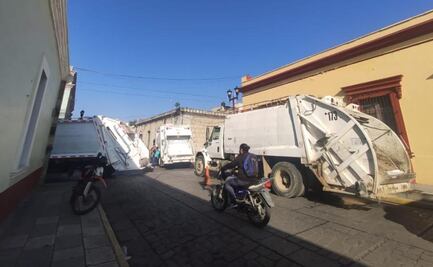 Se extiende caos en la ciudad de Oaxaca por dos días de bloqueos de sindicatos; no hay respuesta sobre aguinaldos