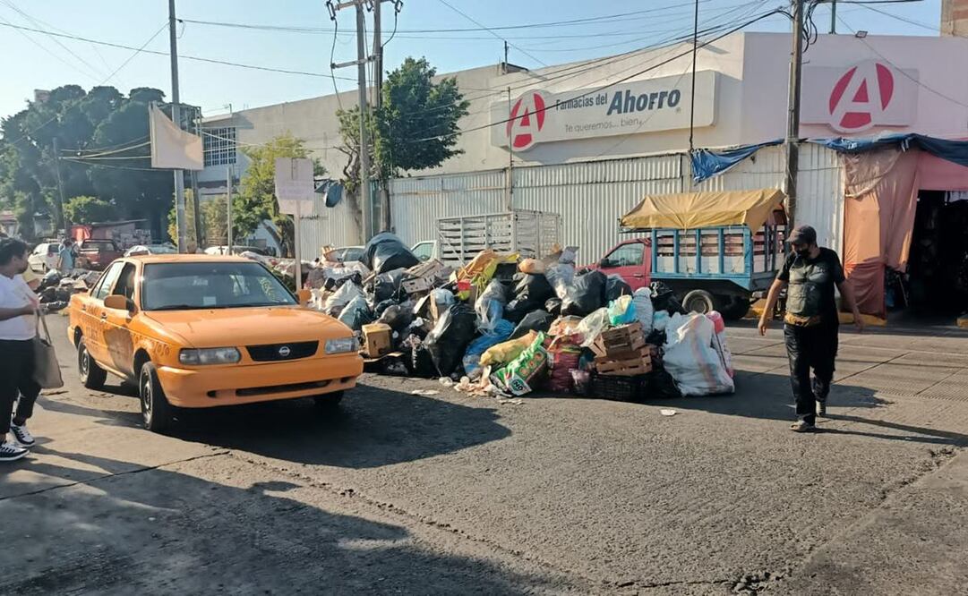 Tras una semana sin servicios, llegan a acuerdo con sindicato y termina paro en Salina Cruz, Oaxaca. Foto: Especial