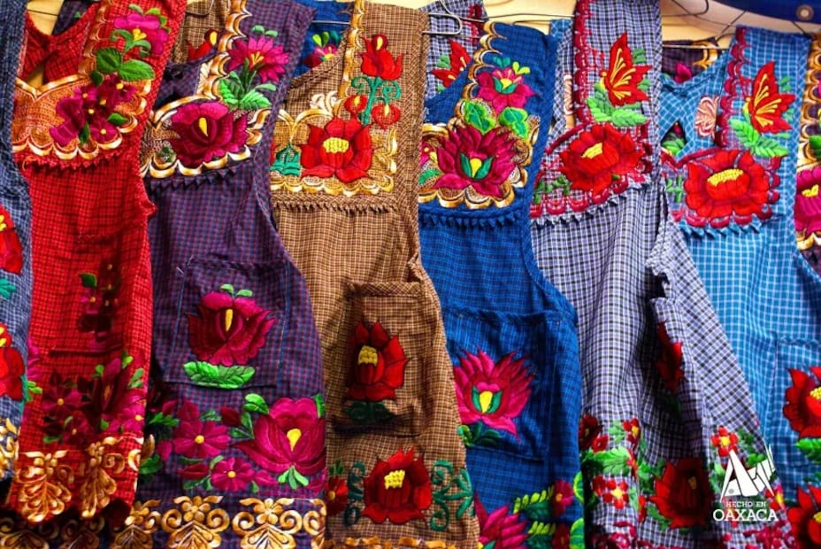 Bordados en San Dionisio Ocotepec. Foto: mexicotrip.mx