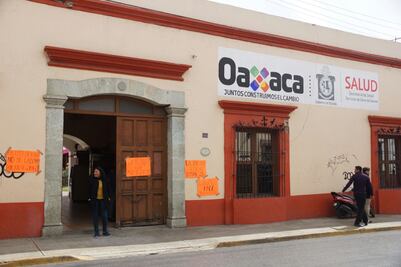 Retrasa SSO pago a trabajadores regularizados; inician paro de labores