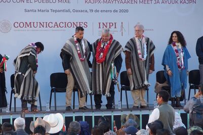 Pueblos indígenas de la Sierra Norte de Oaxaca piden a AMLO reconsiderar evento por natalicio de Juárez