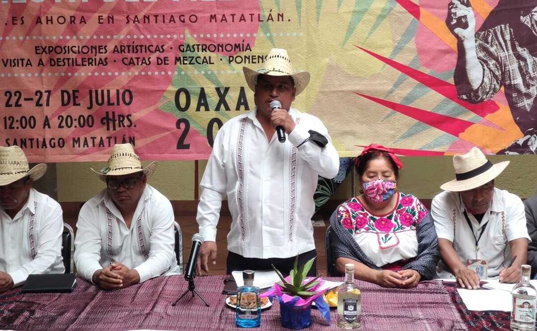 Anuncian la primera Gran Fiesta del Mezcal en Matatlán. Foto: Mario Arturo Martínez