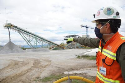 Alega Semarnat que por “error tipográfico” dio permiso a minera para operar 12 años en Oaxaca